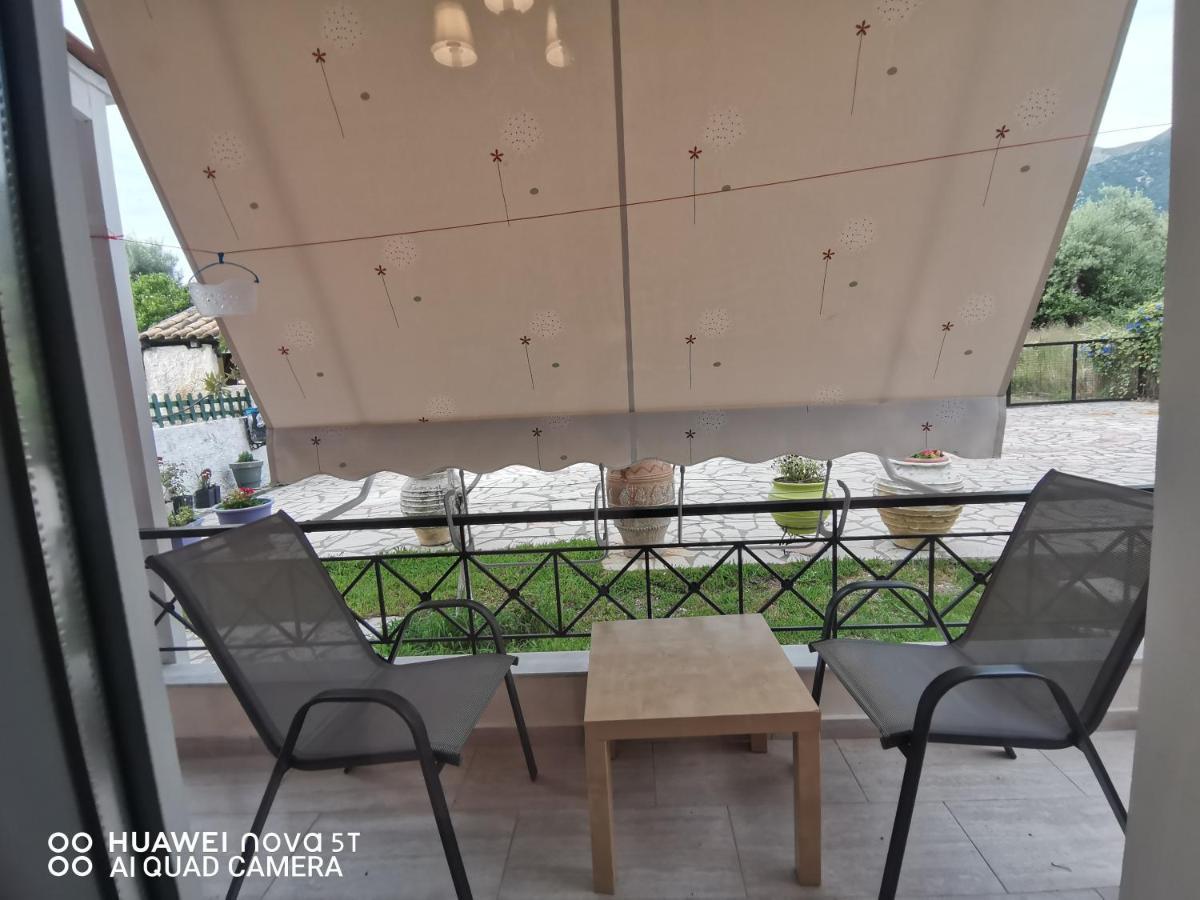 Nely'S Luxury Home Нидри Екстериор снимка