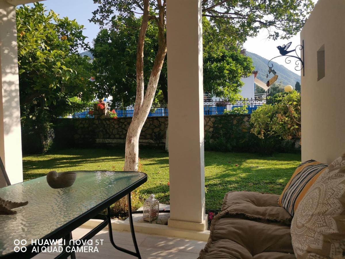 Nely'S Luxury Home Нидри Екстериор снимка